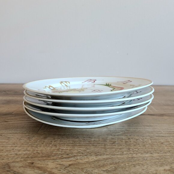 Set of 5 1940s Dragonware Kutani porcelain desert plates with dragons design. - Picture 6 of 6